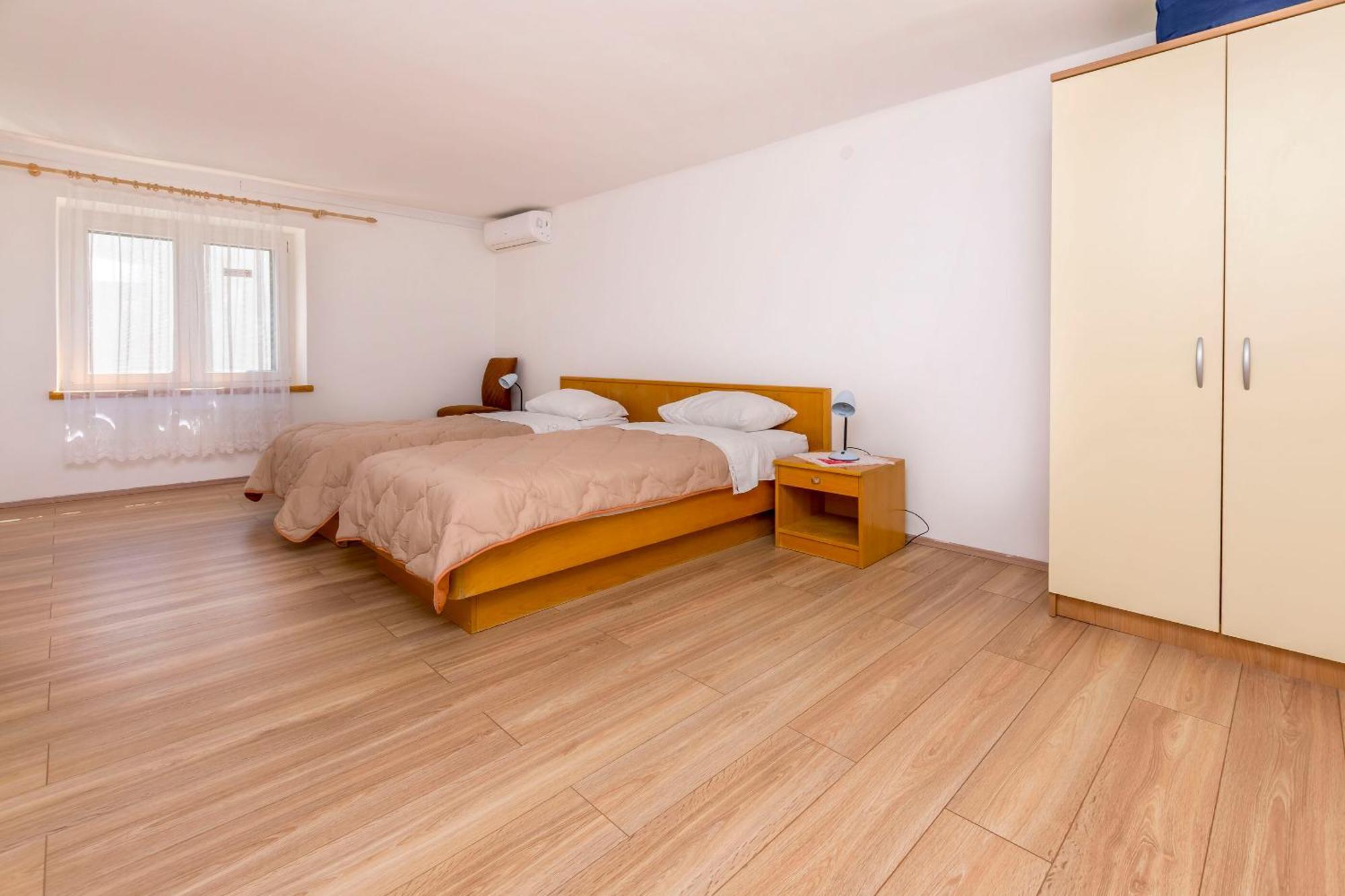 Apartment Jelena Primosten Ngoại thất bức ảnh