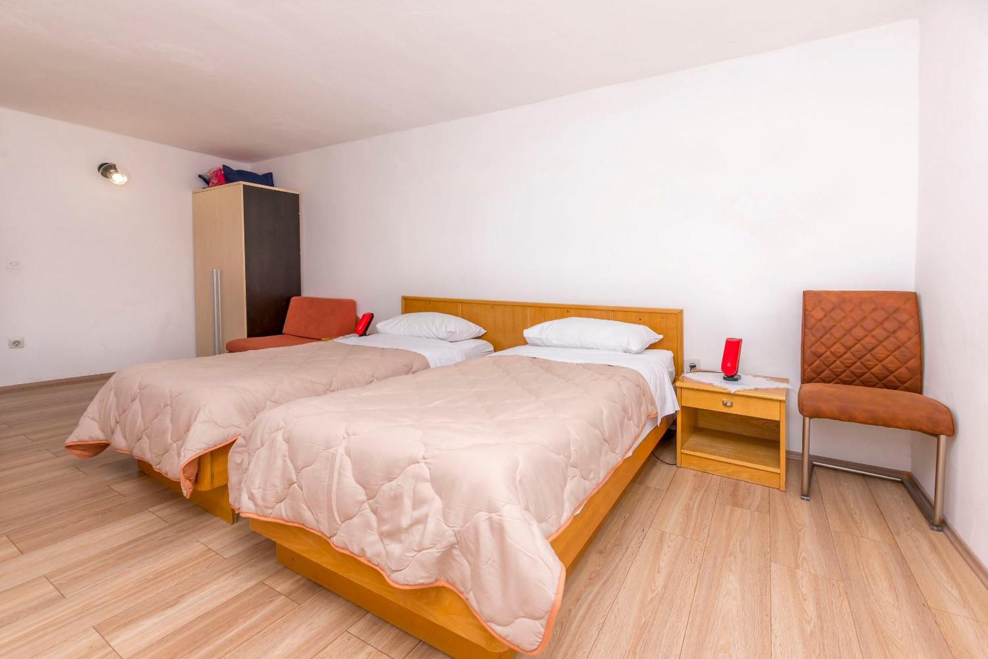 Apartment Jelena Primosten Ngoại thất bức ảnh