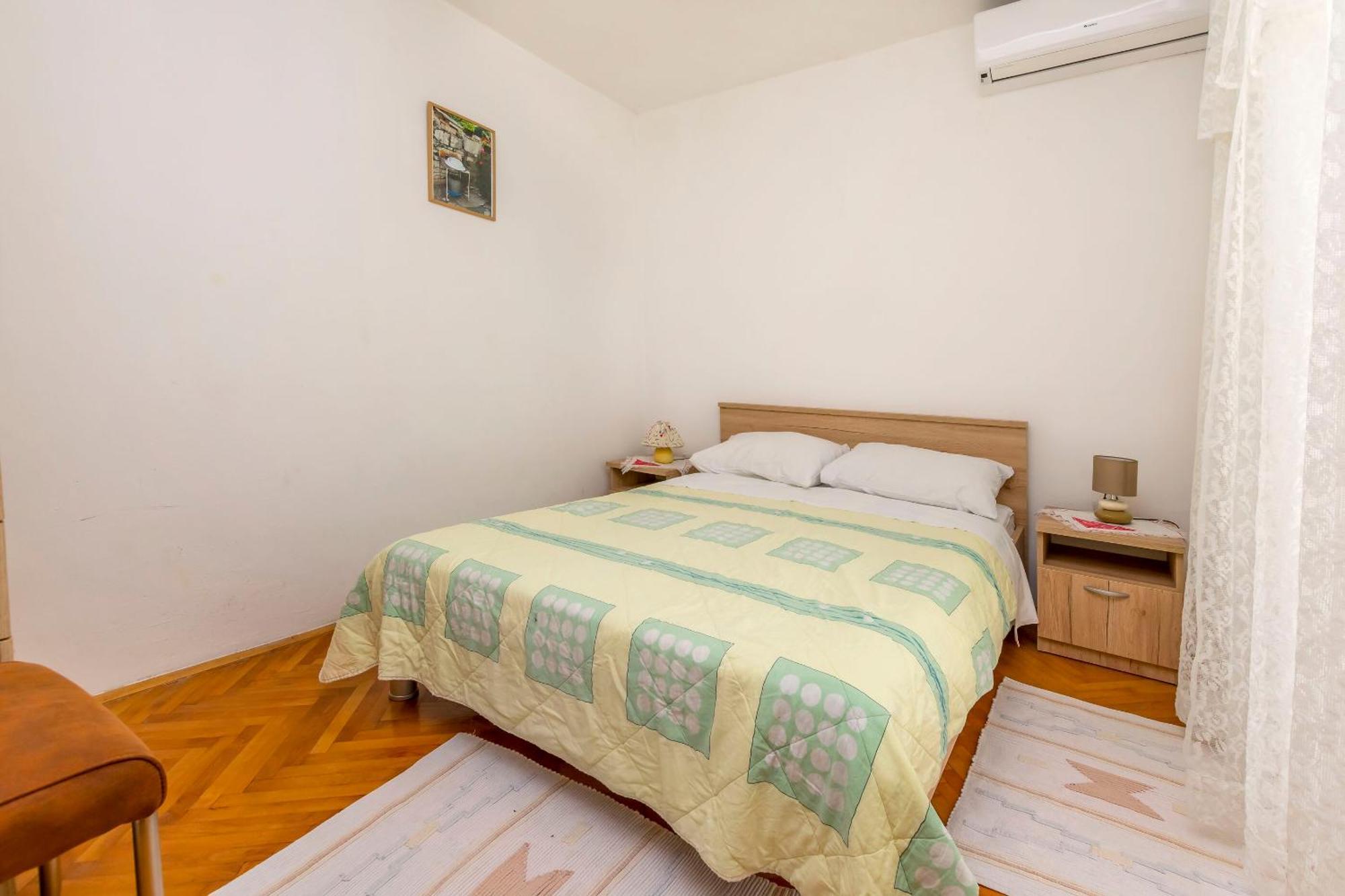 Apartment Jelena Primosten Ngoại thất bức ảnh