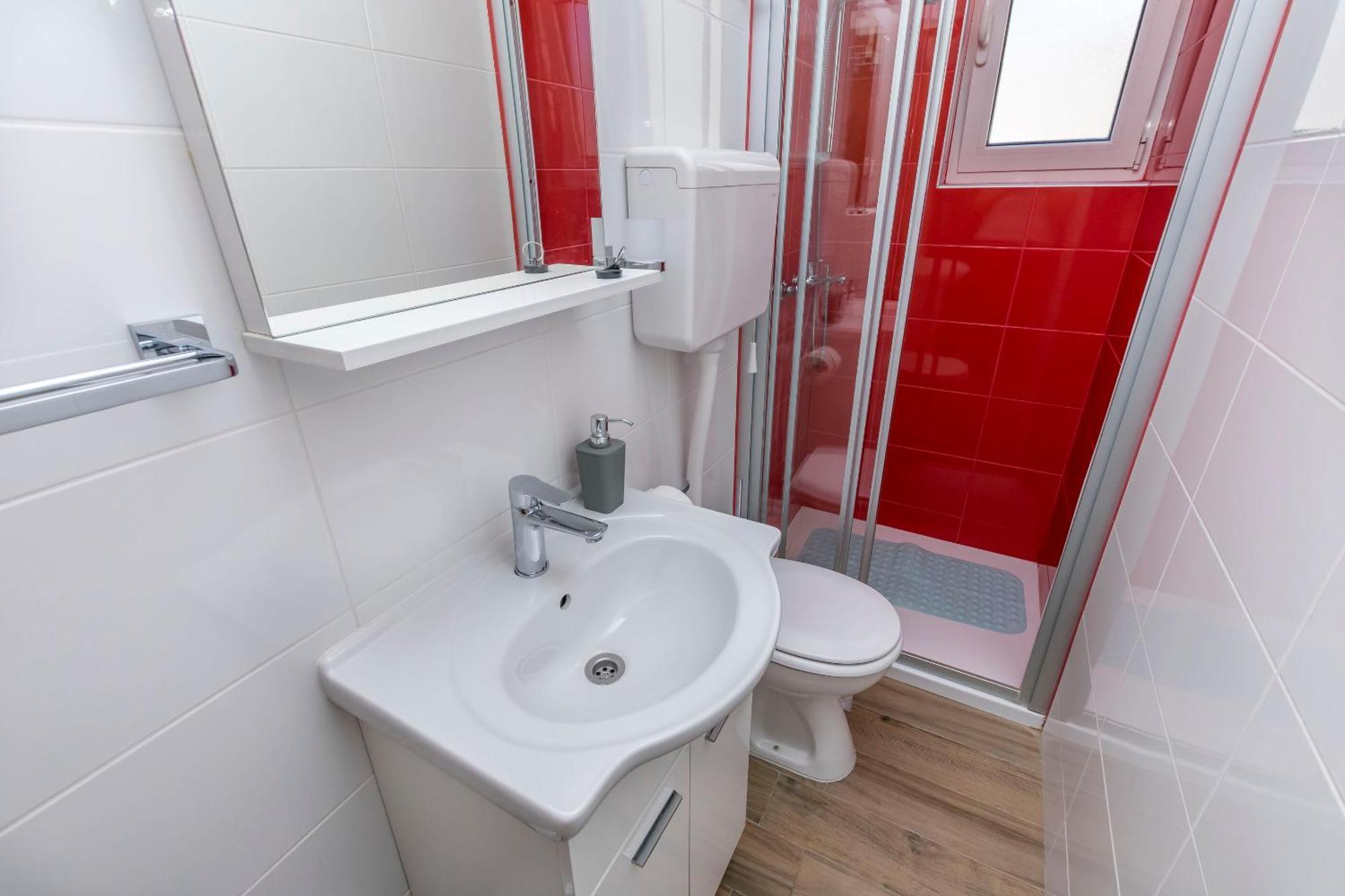 Apartment Jelena Primosten Ngoại thất bức ảnh